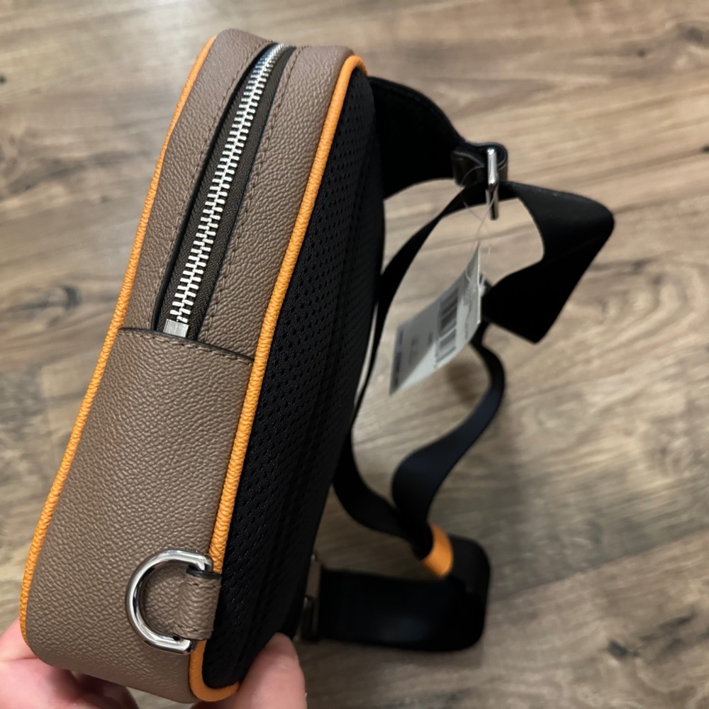 michael kors cooper md sling pack Dusk NWT - Picture 4 of 7